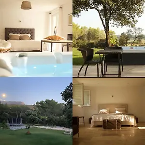  Bed & Breakfast Mas Lou Felibrige